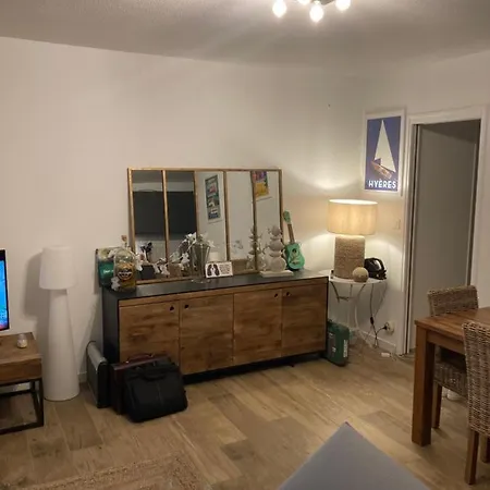 Le Bona En Rez De Jardin Apartment *
